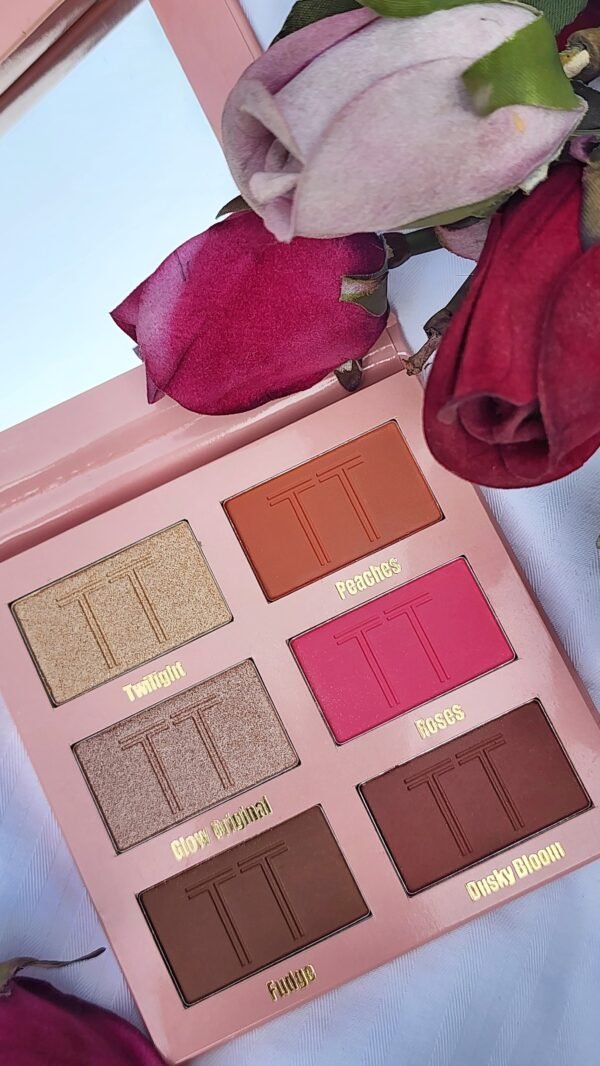 Cheek Fleek Palette